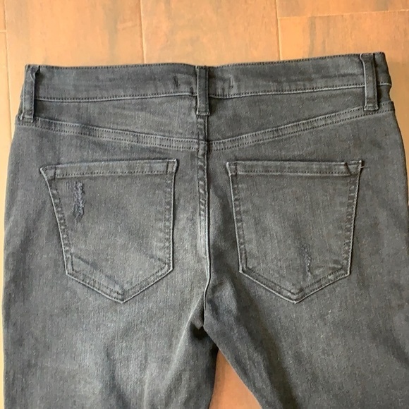 Free people distressed raw hem skinny jeans - Picture 8 of 11